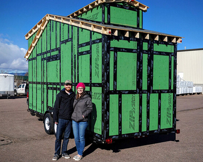 年輕夫婦18平移動(dòng)房環(huán)游美國(guó)